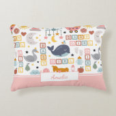 Cute Baby Girl Pink Pattern met naam Accent Kussen (Voorkant)