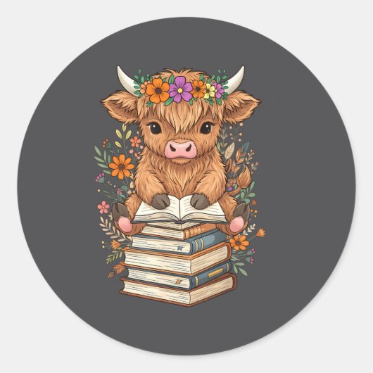 Cute Baby Highland Cow Reading Book Librarian Book Ronde Sticker (Voorkant)