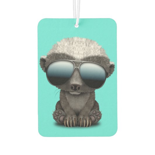 Cute Baby Honey Badger Wearing Sunbril Luchtverfrisser (Achterkant)