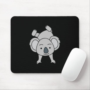 Cute Baby Koala met een glimlach die een handgreep Muismat