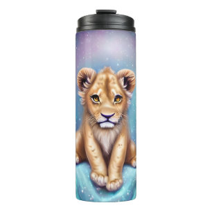 Cute Baby Lion Cub Snowy Background Thermosbeker
