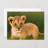 Cute baby lion in het gras briefkaart (Voorkant / Achterkant)