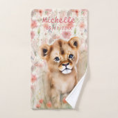 Cute Baby Lion Pastel Waterverf Spring Flowers Bad Handdoek (Handdoek)
