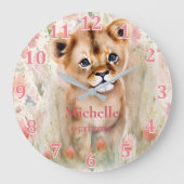 Cute Baby Lion Pastel Waterverf Spring Flowers Grote Klok (Voorkant)