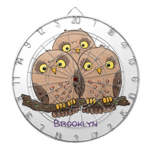 Cute baby owl trio cartoon illustratie dartbord