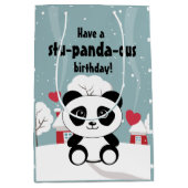 Cute Baby panda in Winter Sneeuwgrijs Medium Cadeauzakje (Voorkant)