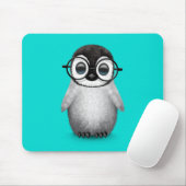 Cute Baby Penguin Wearing Eye Glasses on Blue Muismat (Met muis)