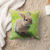 Cute baby rabbit in een bloemwei kussen (Deken)