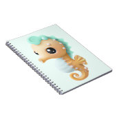 Cute baby seahorse in Blauwgroen en wit Notitieboek (Rechterzijde)