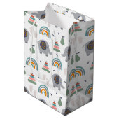 Cute Baby Speelgoed Pattern Medium Cadeauzakje (Voorkant Gekanteld)