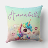 Cute Baby Unicorn en Hearts op regenboog Kussen (Achterkant)