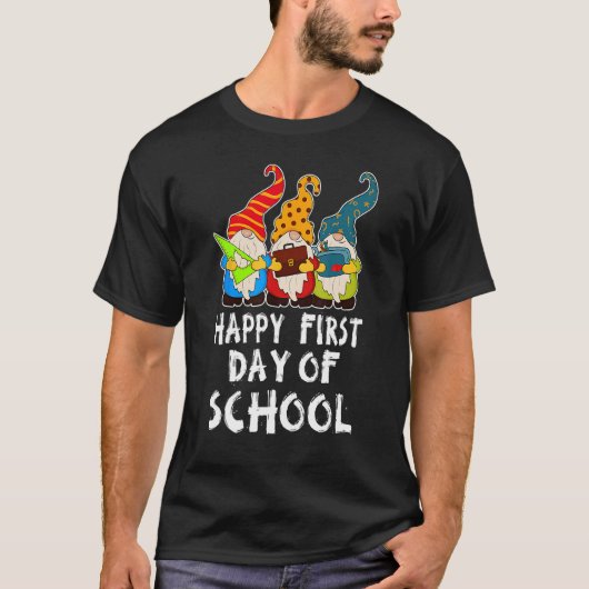 Cute Back to School Teacher Gnome Happy First Day  T-shirt (Voorkant)