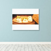 Cute bao buns canvas afdruk (Insitu (Houten vloer))