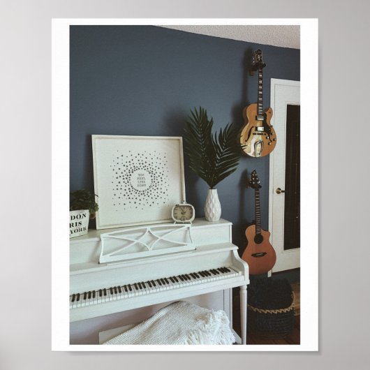 Cute Bass Guitar Poster (Voorkant)