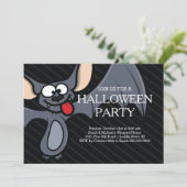 Cute Bat Halloween Party Invitation Kaart (Staand voorkant)