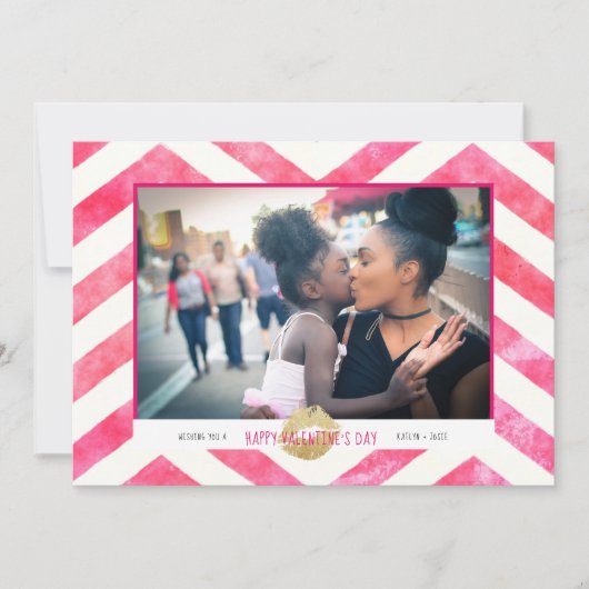 Cute be roze Chevron Gold Kisses Valentijnsdag Feestdagenkaart (Voorkant)