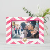 Cute be roze Chevron Gold Kisses Valentijnsdag Feestdagenkaart (Staand voorkant)