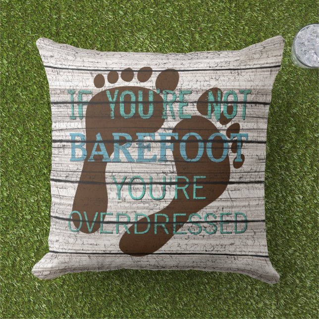 Cute Beachy Seaside Summer Barefoot Quote Art Buitenkussen (Gras)
