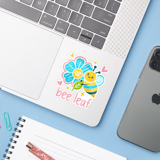 Cute Bee Leaf Inspirational Floral Teacher Art Sticker (Laptop met iPhone)