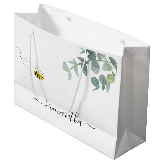 Cute bee monogram eucalyptus greenery white groot cadeauzakje (Voorkant Gekanteld)