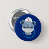 Cute Beer verpleegster die een medisch masker draa Ronde Button 5,7 Cm (Voorkant /achterkant)