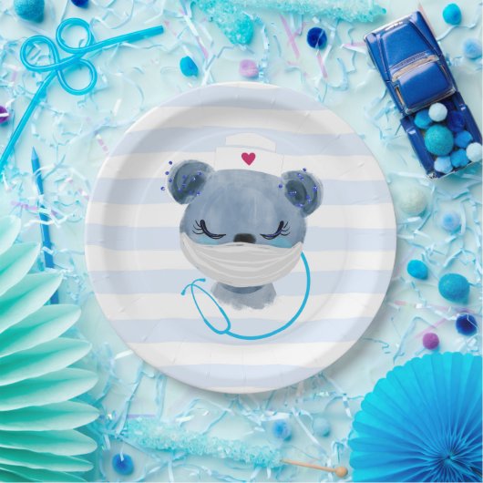 Cute Beer verpleegster met een beschermend masker Papieren Bordje (Feest)