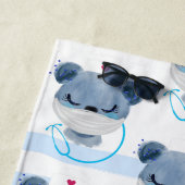 Cute Beer verpleegster met een beschermend maskerp Strandlaken (In situ)