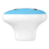 Cute bird flying red airplane cartoon illustratie keramische knop (Zijkant)