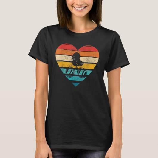 Cute Bird Watching Retro Heart Shape  T-shirt (Voorkant)