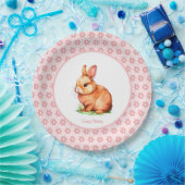 Cute Birthday Bunny & Flowers op lichtroze papier Papieren Bordje (Feest)
