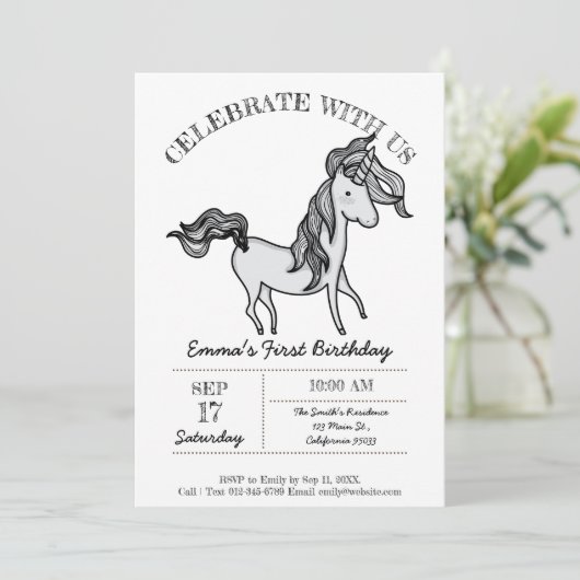 Cute Birthday Doodle Unicorn Kaart (Staand voorkant)