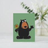 Cute Black Beer met Daffodil Cartoon Briefkaart (Staand voorkant)