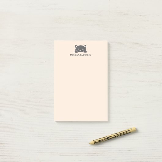 Cute Black Cat Peking boven Custom Name Post-it® Notes (Op bureau)