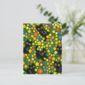 Cute Black Cats Floral Meadow Pattern Briefkaart (Staand voorkant)