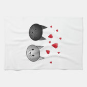 Cute Black en Grey Cats, met hart. Theedoek (Horizontaal)