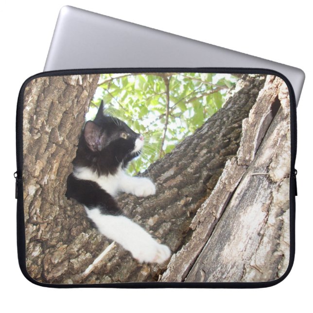 Cute Black en White Kitten Laptop Sleeve (Voorkant)