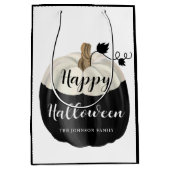Cute Black en White Pumpkin Happy Halloween Medium Cadeauzakje (Voorkant)