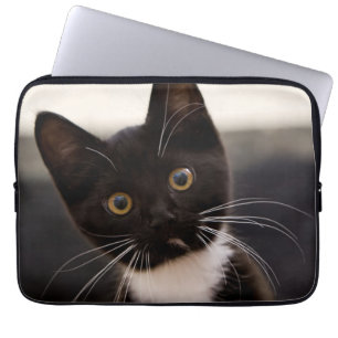 Cute Black en White Tuxedo Kitten Laptop Sleeve
