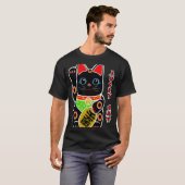 Cute Black Lucky Cat Maneki Neko Beckoning Fortune T-shirt (Voorkant volledig)