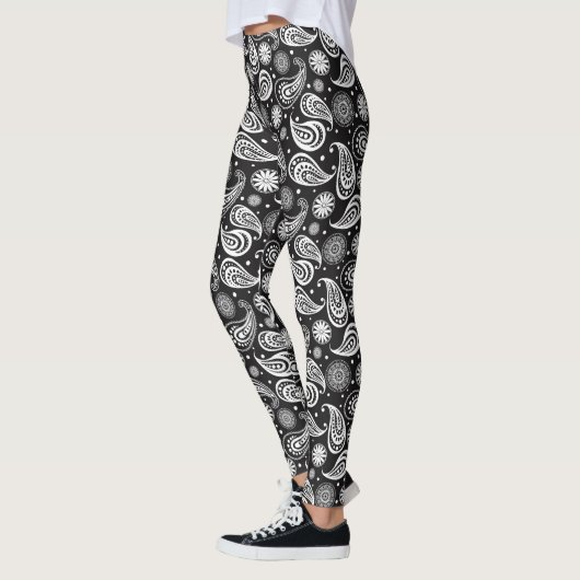 Cute Black Paisley Print Leggings (Links)