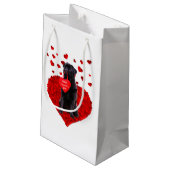Cute Black Pug die Happy Valentine's dag wenst Klein Cadeauzakje (Achterkant Gekanteld)