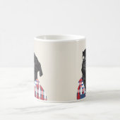 Cute Black Pug met bril en Shirt Koffiemok (Center)