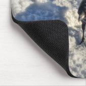 Cute Black Raven in de sneeuwfoto Muismat (Hoek)