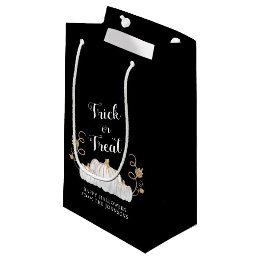 Cute Black Trick or treat Pumpkin Halloween Klein Cadeauzakje (Voorkant Gekanteld)