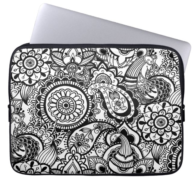 Cute black white floral paisley laptop sleeve (Voorkant)
