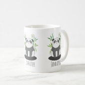 Cute Black & White Panda in Bamboo Koffiemok (Voorkant rechts)