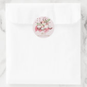 cute bloemige cupcake bruiloftsfeest roze monogram ronde sticker (Tas)