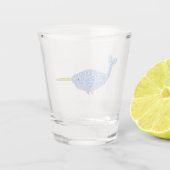 Cute Blue Baby Narwhal Shot Glas (Achterkant)
