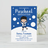 Cute Blue Boy Preschool Afstuderen Kaart (Staand voorkant)