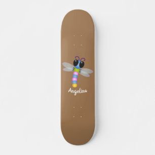 Cute blue en roze dragonfly cartoon illustratie persoonlijk skateboard